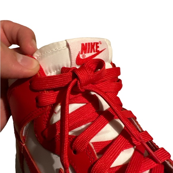 Nike Dunk High University Red - Picture 9 of 9
